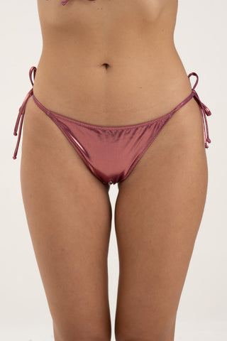 Slip classico con lacci